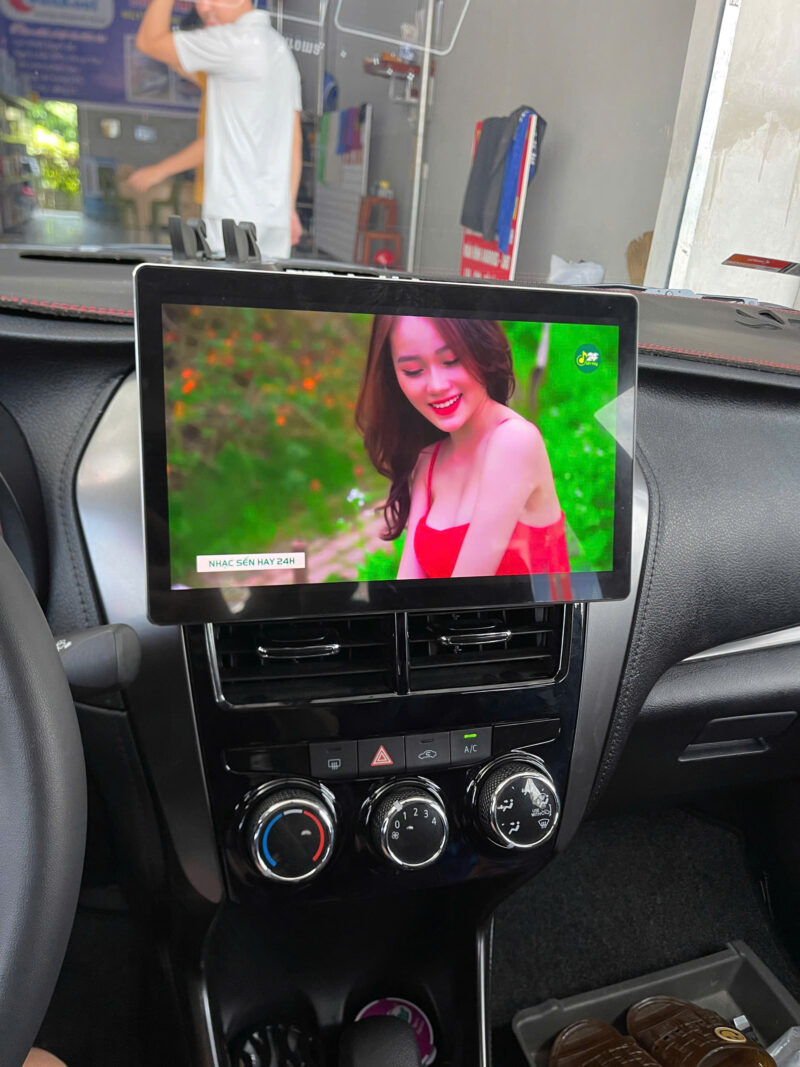 Màn android Vicom 2k- 11.5" liền camera 360